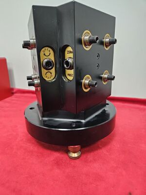 18KN Locking Force 5 Axis Clamping System Ensuring Cycle Time Reduction Up To 80 Percent For Complex Component Machining