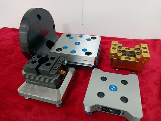 Çelik CNC freze makinesi 0,005mm Çaplamalar SK96-S195