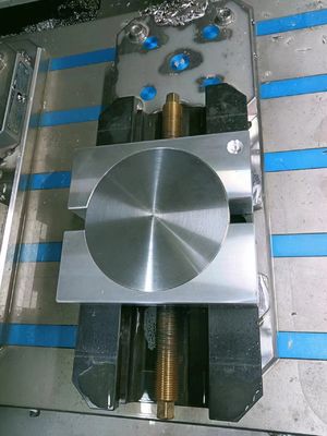 Hızlı Mengene Kendinden Merkezlemeli Mengene Sertleştirilmiş Çelik Dairesel İş Parçası Kelepçelemesi İçin